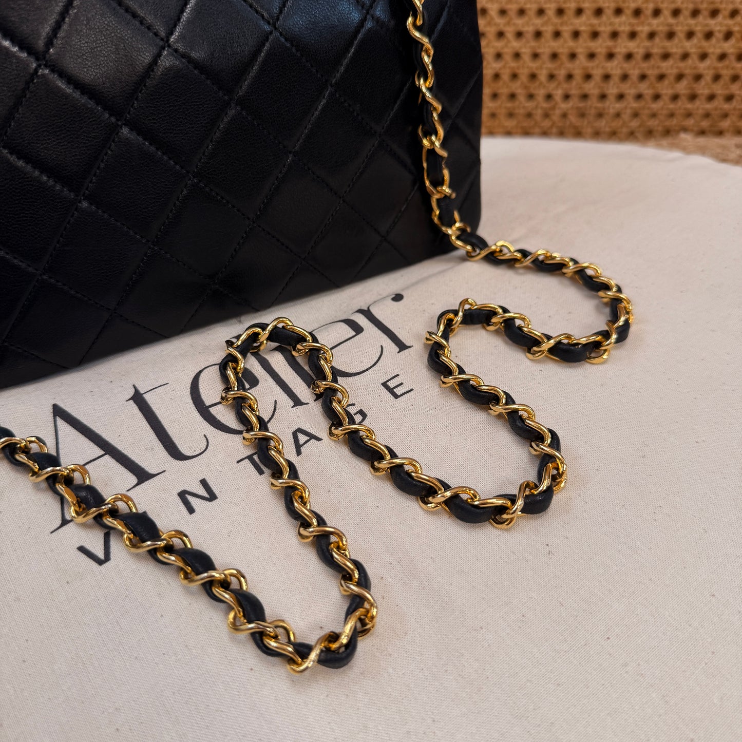 Chanel 1989 Classic Square Single Flap Medium black