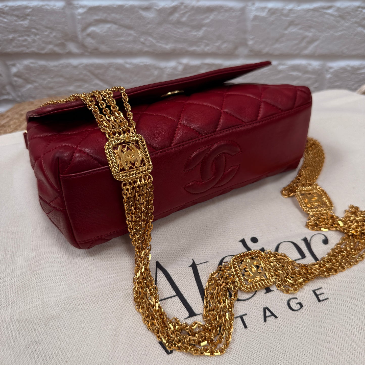 Chanel ULTRA RARE 1986 Single Flap with six strand 24k gold plated chain with CC logo stations
