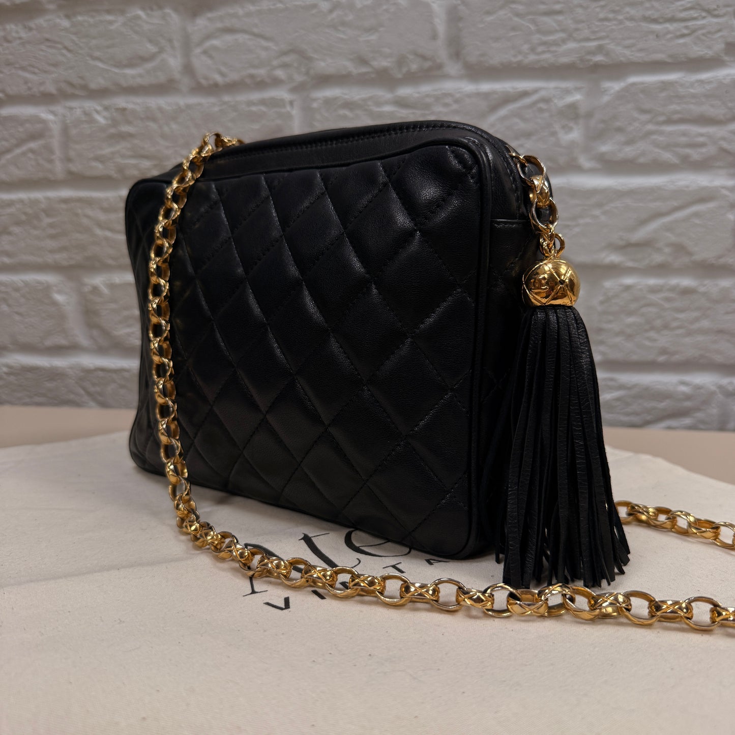 Chanel 1991 Rare Turnlock Camera Bag with bijoix chain in black Lambskin leather and 24k gold hardware