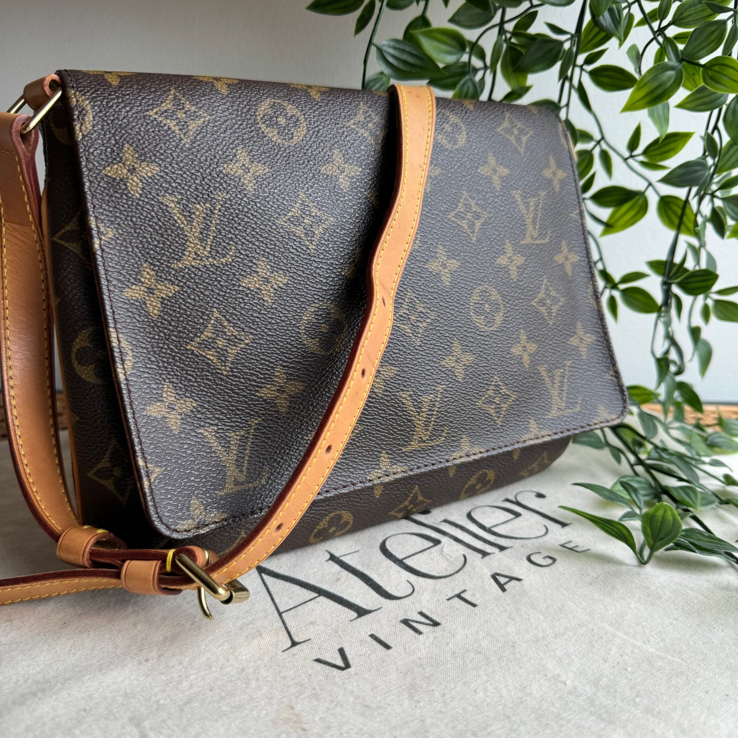 Louis Vuitton Musette Tango Shoulder Bag
