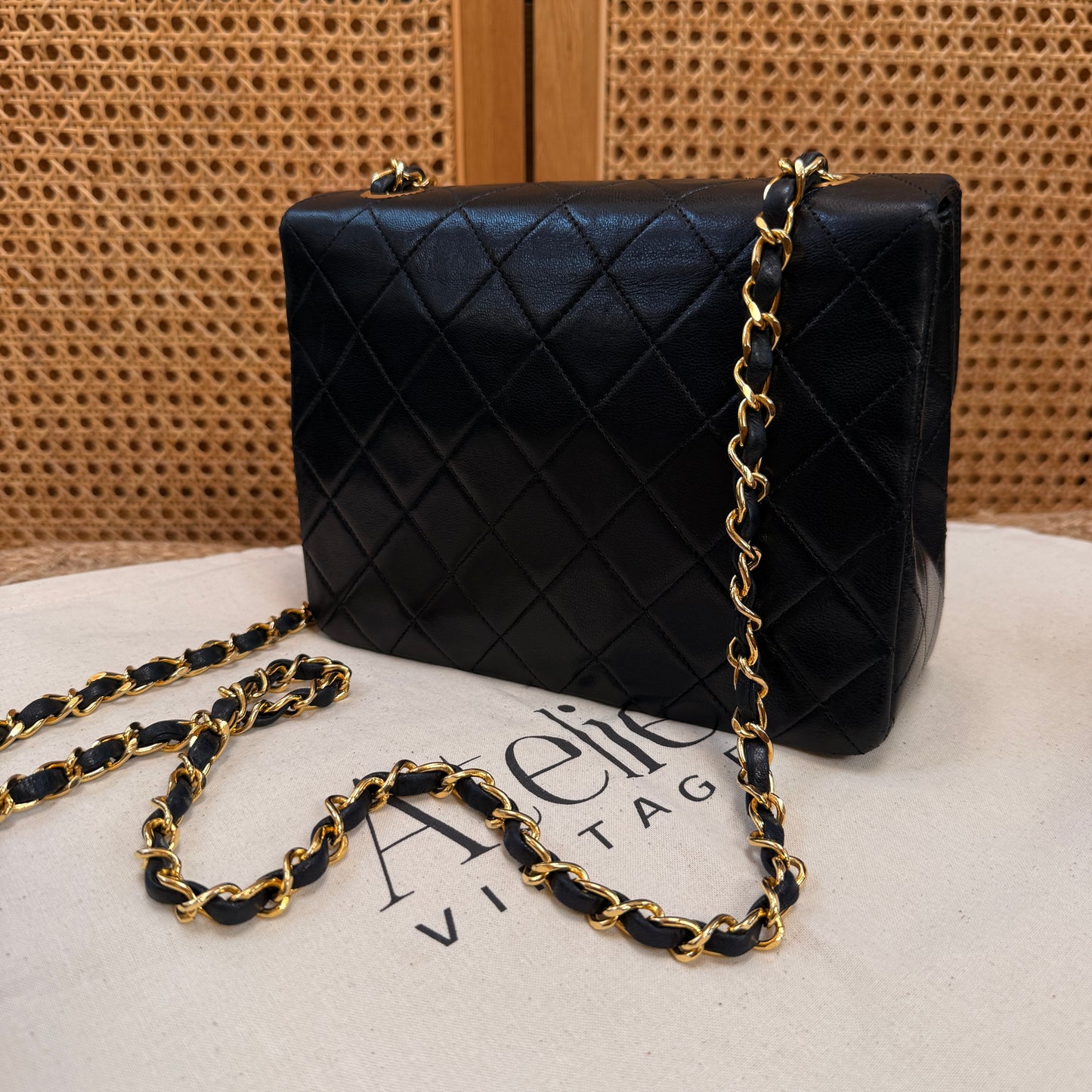Chanel 1989 Classic Square Single Flap Medium black