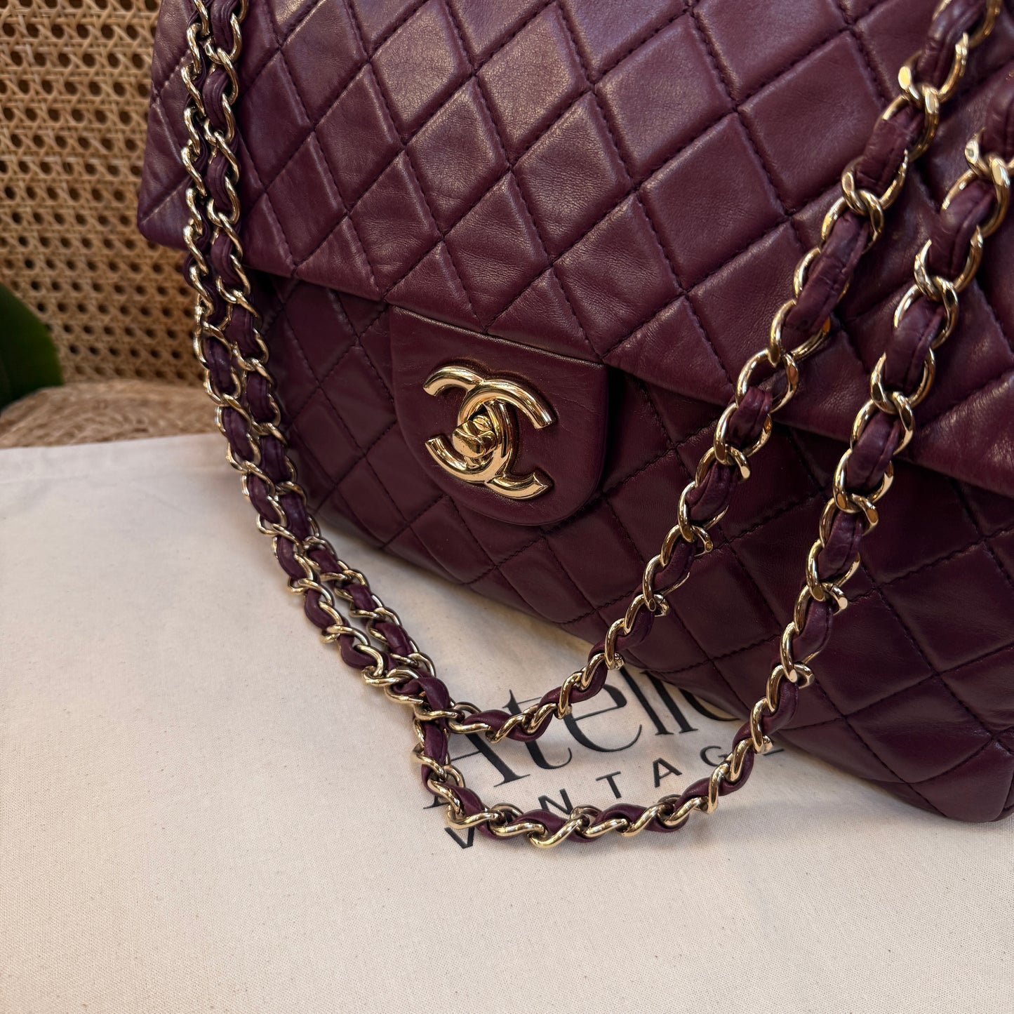 Chanel 2008 Maxi XL Raisin