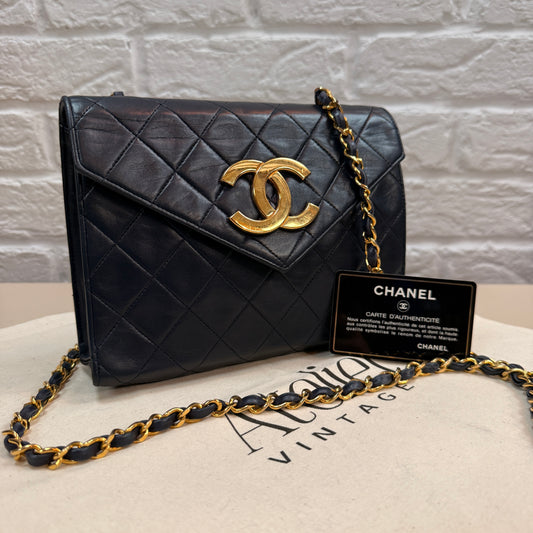 Chanel 1989 Rare Navy Jumbo CC Envelope Flap