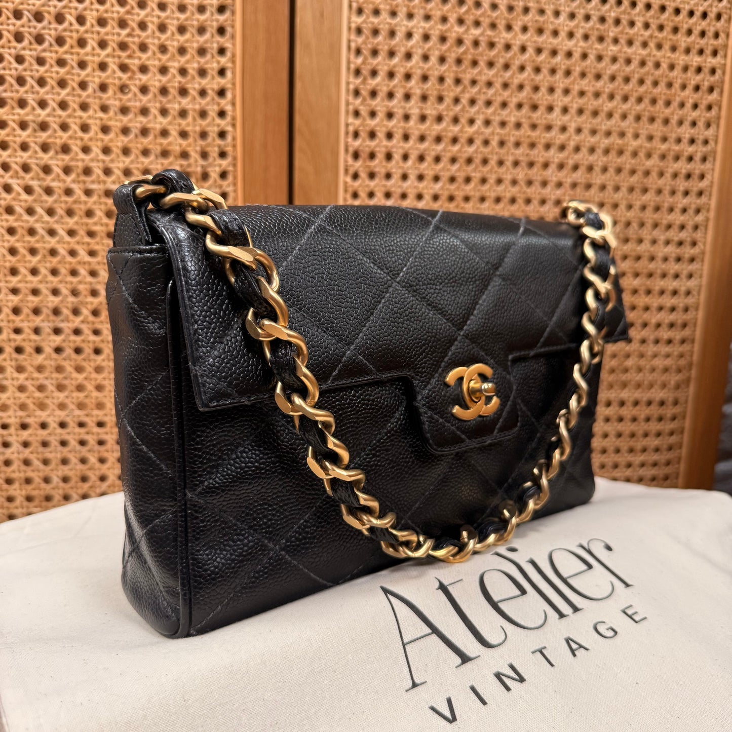 Chanel 2000 Rare Diamond Quilted Caviar Shoulder Bag