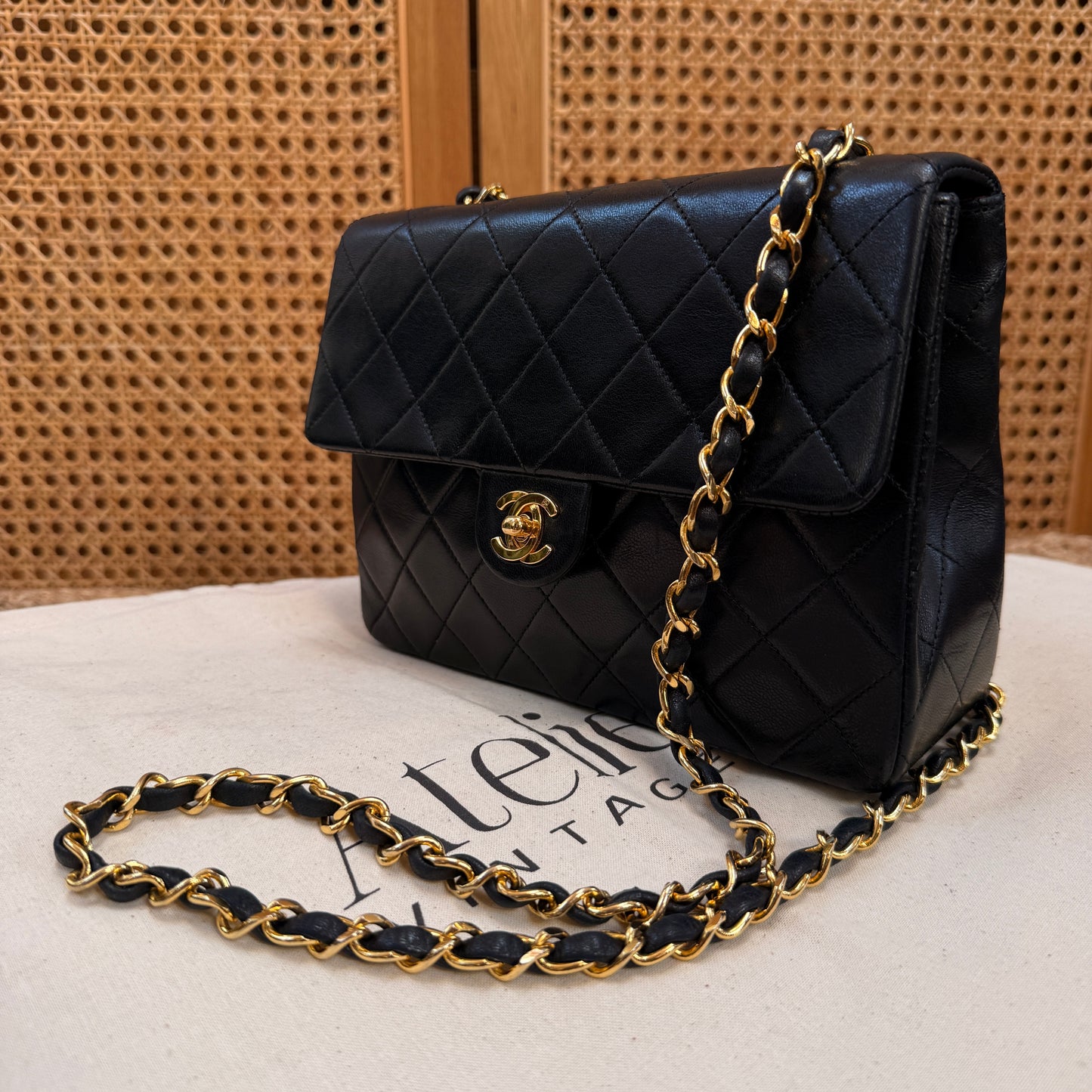 Chanel 1989 Classic Square Single Flap Medium black