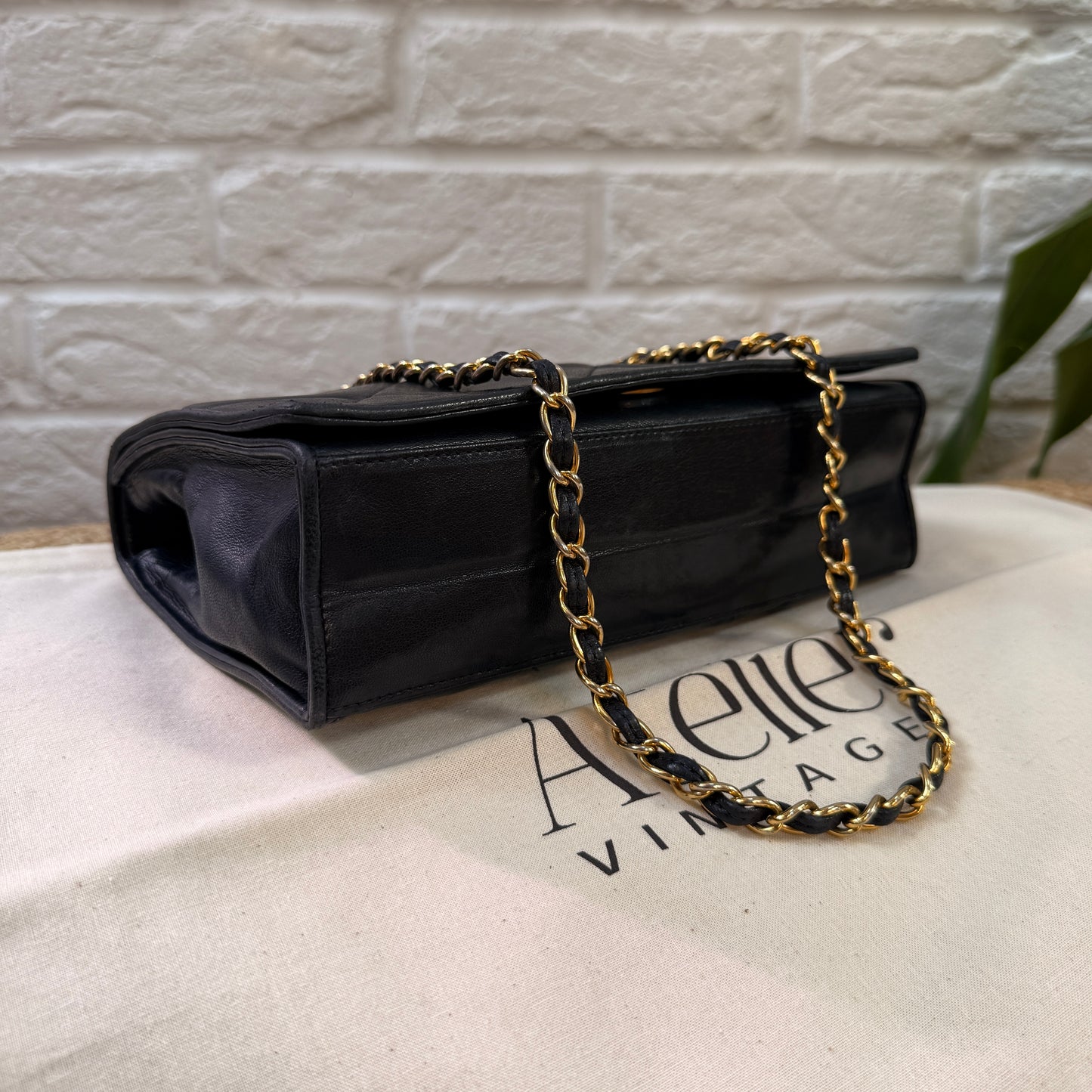 Chanel 1986 Navy Lambskin Full flap in diamond quilting