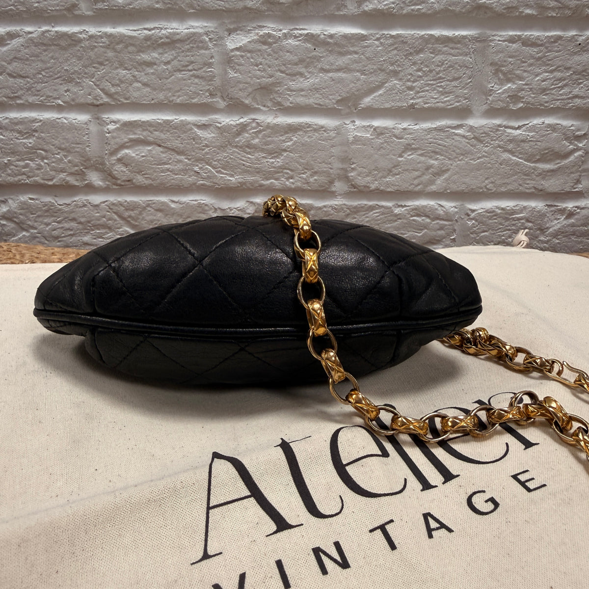 Chanel 1989 Rare Kisslock Bag