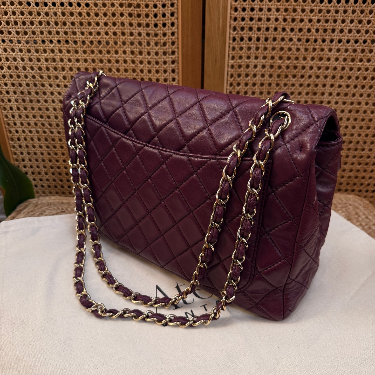 Chanel 2008 Maxi XL Raisin